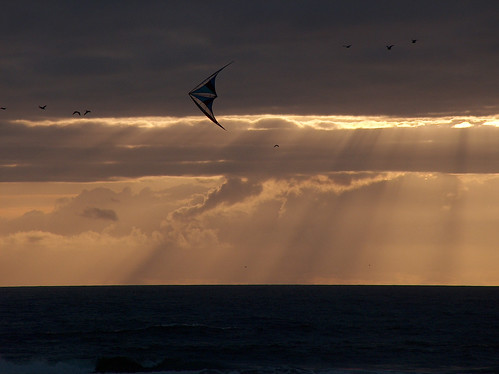 69-Cape Disappointment Sunset Kite