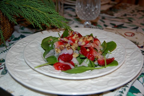 Strawberry Spinach Salad with Yogurt Poppy Seed Dressing