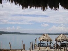 Flores - Lago Peten Itza