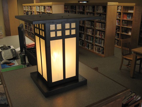 Photo 'Big lamp on desk', Bowman Library