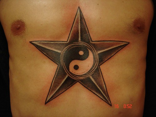  star with yin yang (Dejavu Tattoo Studio Chiangmai Thailand) 
