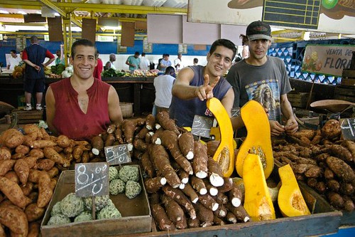 da boys at the market