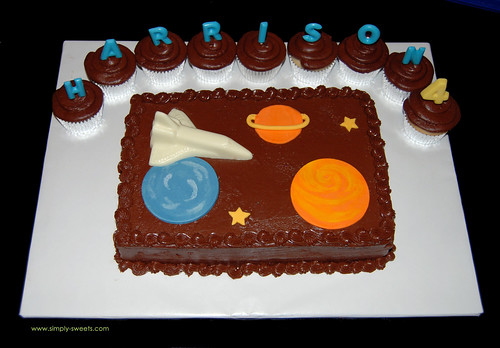 space shuttle cake
