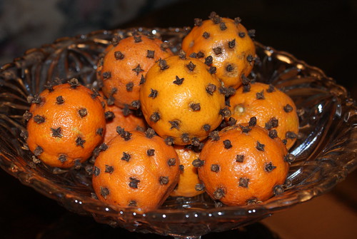 oranges with cloves