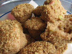 Rhubarb Muffins with Walnut Streusel