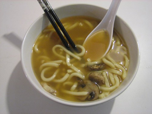 Udon soup with mushrooms