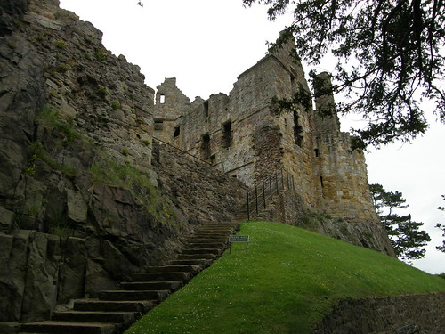 Dirleton castle 2