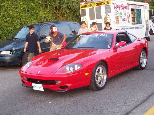 A Ferrari 550 Maranello!
