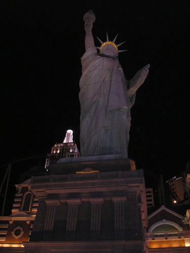 statue of liberty las vegas height. Statue of Liberty - Las Vegas