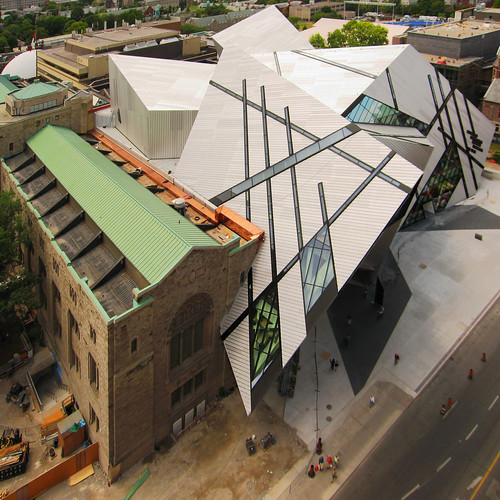 The extension to the ROM by Daniel Libeskind by livinginacity.