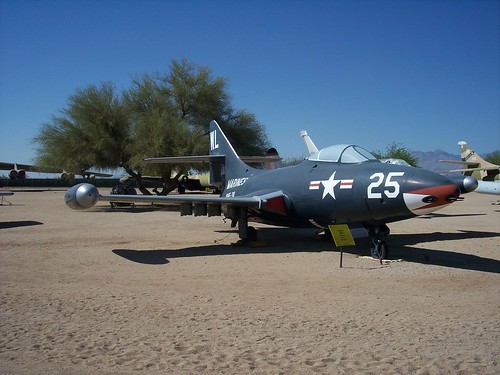 Warbird picture - Grumman F9F-4 Panther