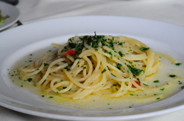 Spaghetti Aglio Olio (Starter portion) @ Osteria Telese