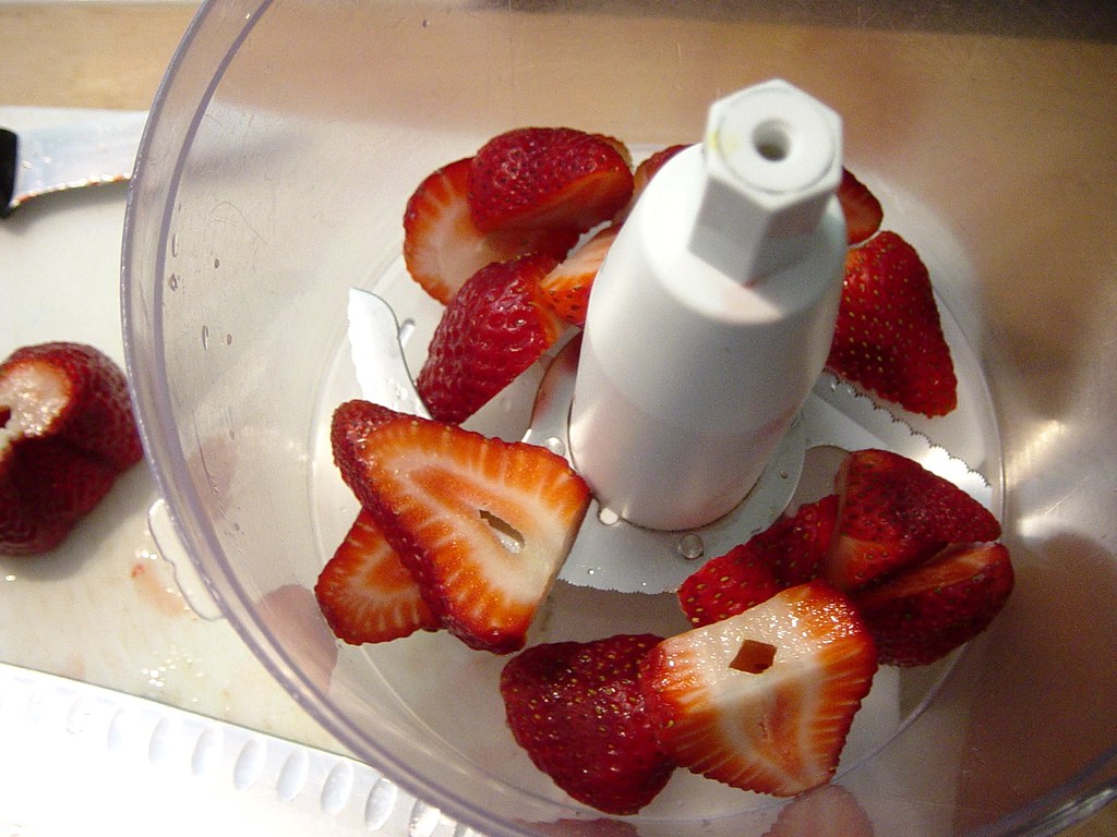 Ricardo's Super-Easy Strawberry Marshmallow