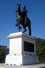Paris - Île de la Cité: Pont Neuf - Statue du King Henri IV