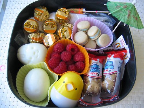 Bento for picnic - Bottom layer by Jen44.