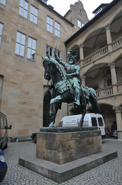 Monument of count Eberhard I