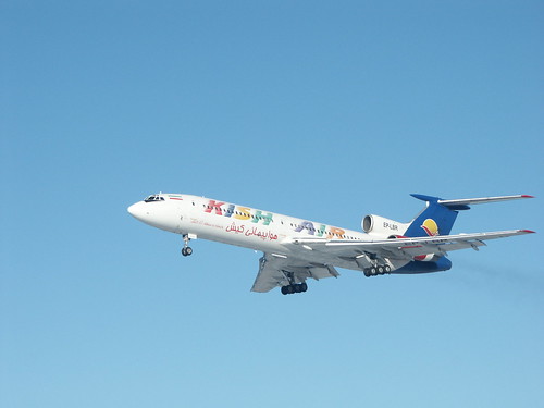 Kish Air TU-154M por 727-200.