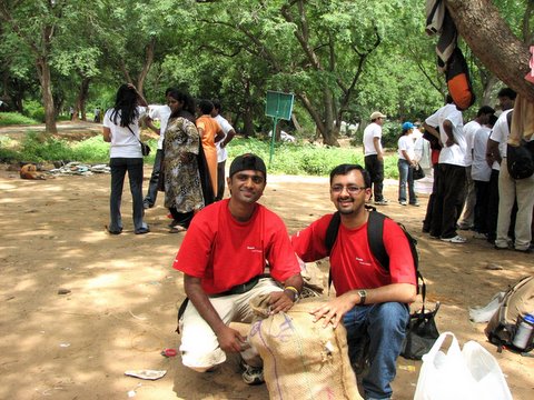 Adarsh and Shashidhar of Oracle, two of the volunteer leaders