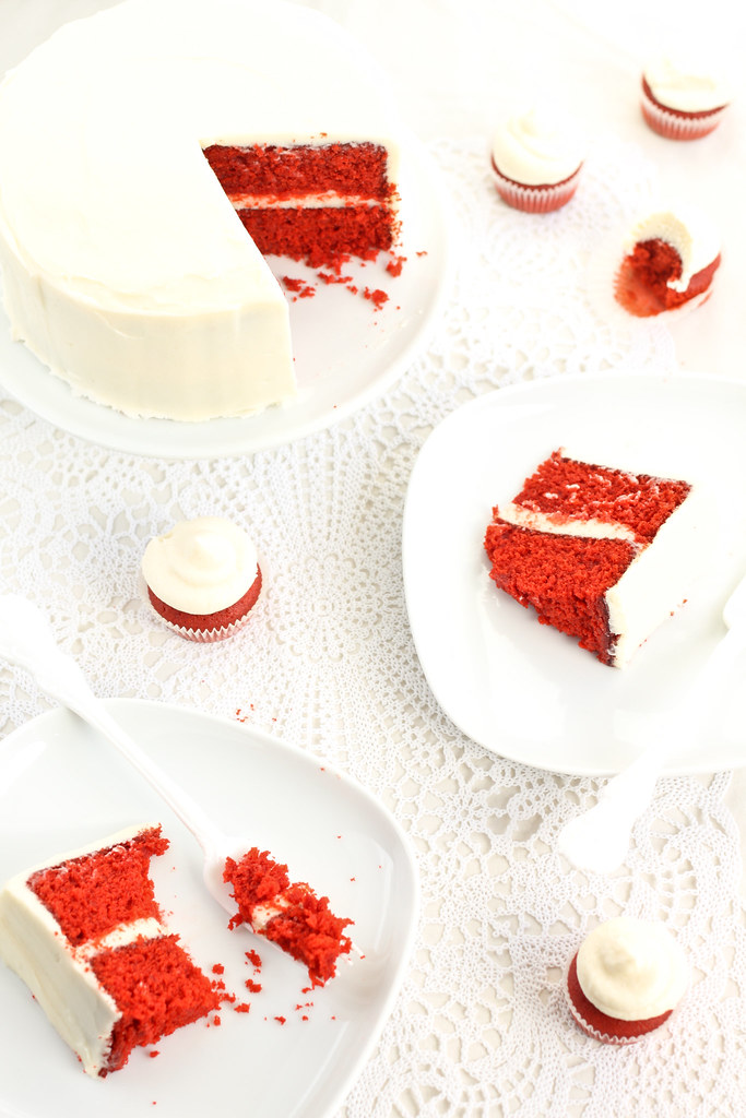 sweetcakes bakeshop: Southern Red Velvet Cake