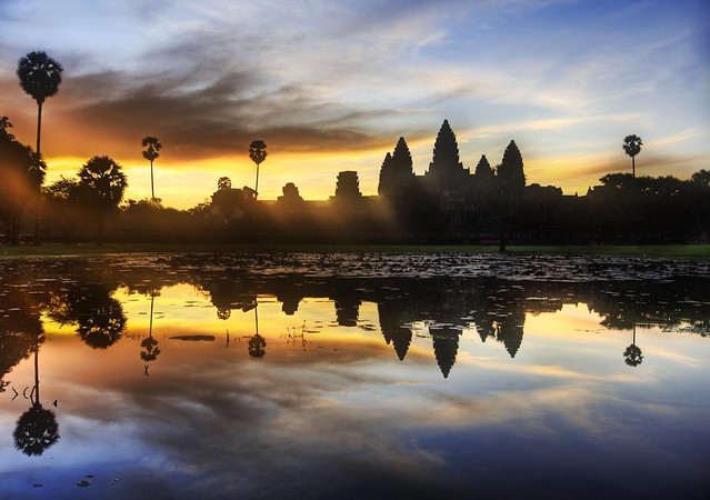 Sunrise Discovery of Angkor Wat