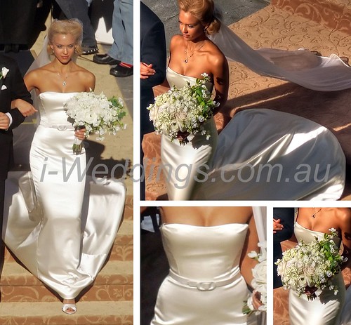 Aisle Decoration gown and bouquet Sue Storm aka Invisible Woman 39s dress