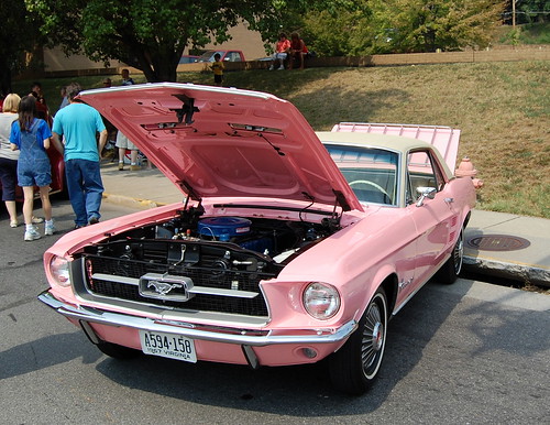 The pink Mustang that Sara and her mom both want