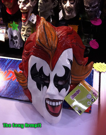 Diabolical Disc Demon Mask