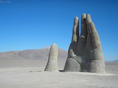 Mano del Desierto Chile por Pablo Olivera