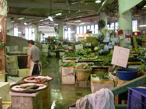 Indoor market (by Christ tell)