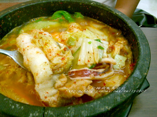 180韓定食─海鮮豆腐鍋和年糕海鮮鍋