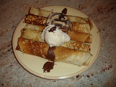Crepes! by neonspecs