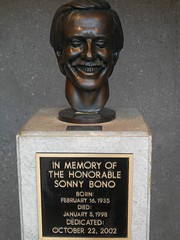 2007-08-22 Sonny Bono Bust at PSP (1)