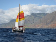 We took a catamaran to the amazing Na'Pali Coast. (07/10/07)