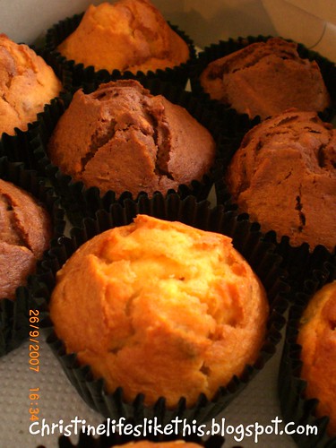 Muffins by Ivy