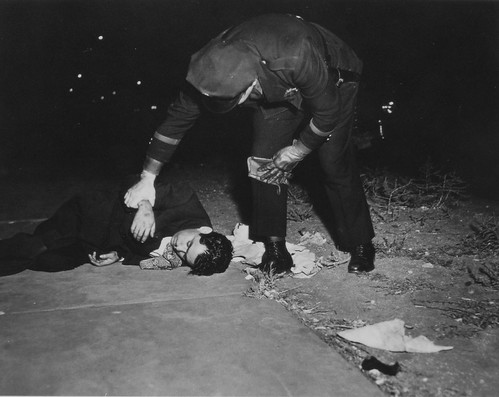WeeGee by TallerW.