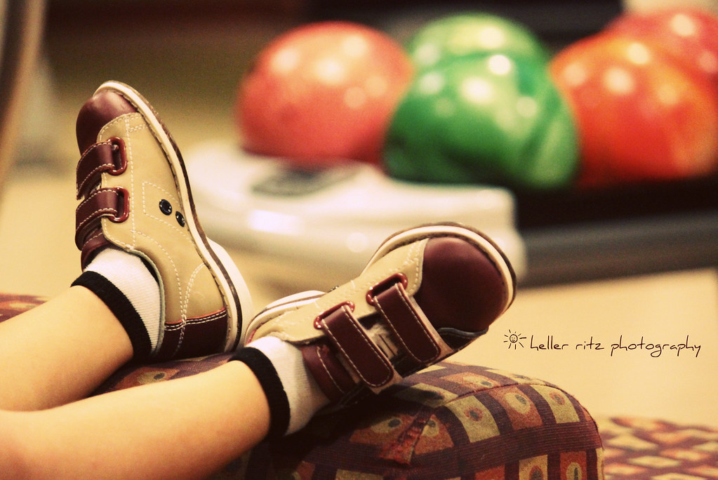 Bowling Feet_Nicholas 60s_Tagged