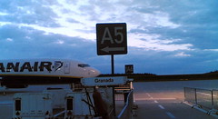 Aerobús a Granada, dársena A2 (by jmerelo)