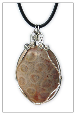 fossil-coral-pendant
