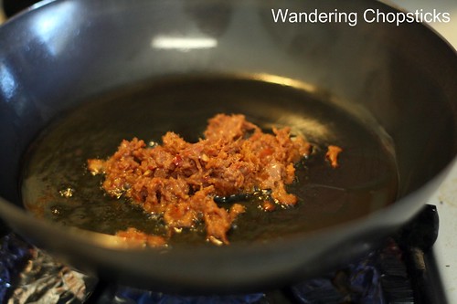 Kangkong Belacan (Malaysian Stir-Fried Water Spinach with Shrimp Paste) 4