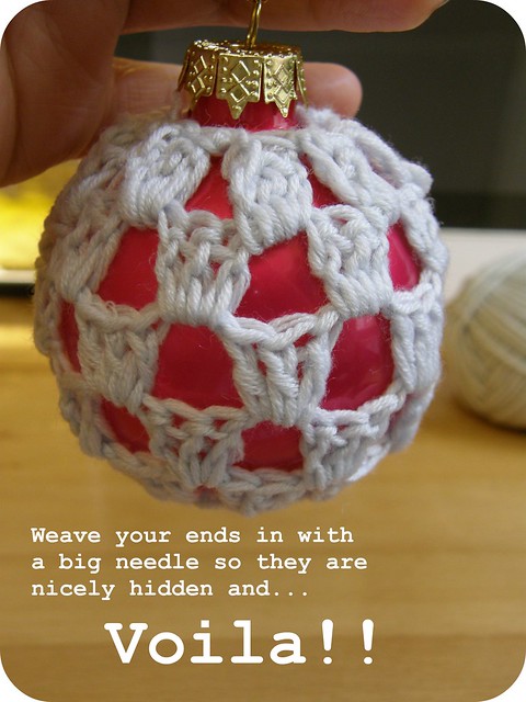 image 17 : Crocheted Baubles