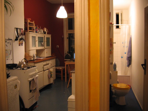 kitchen/bathroom
