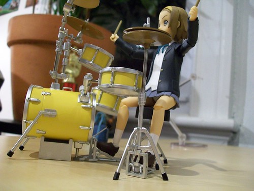 Ritsu and her drums