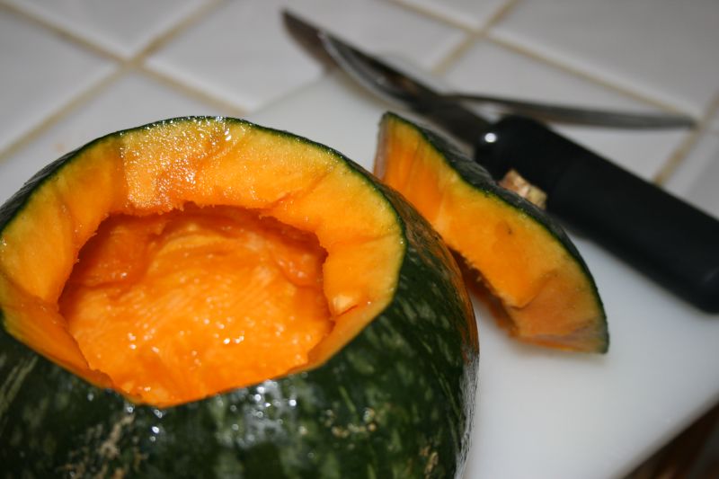 Hallowing out the kabocha