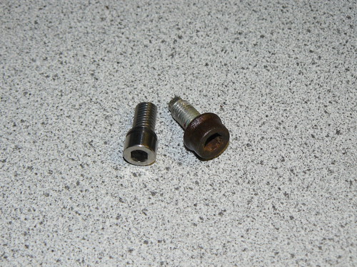 Gearbox Speed Sensor Mounting Bolts