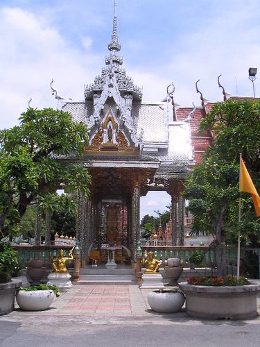 Wat Krathum Sueapla