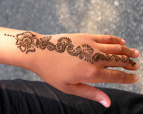 henna tattoo art. Beautiful henna tattoo on hand