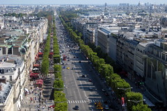 high-end French real estate flooding the market - Paris View of Avenue des Champs-Élysées