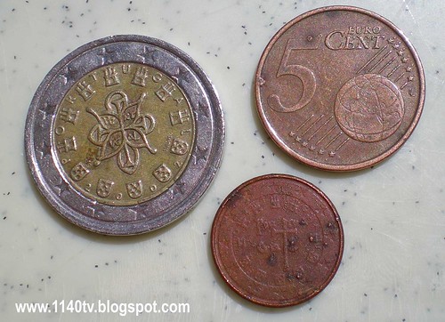 1 euro, 5 cêntimos e 1 cêntimo