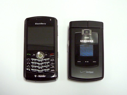 BlackBerry 8100 vs. Samsung SCH-u740 (2of3)