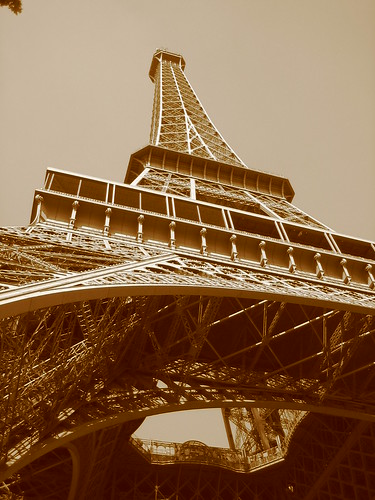 Eiffel Tower by stella0087.